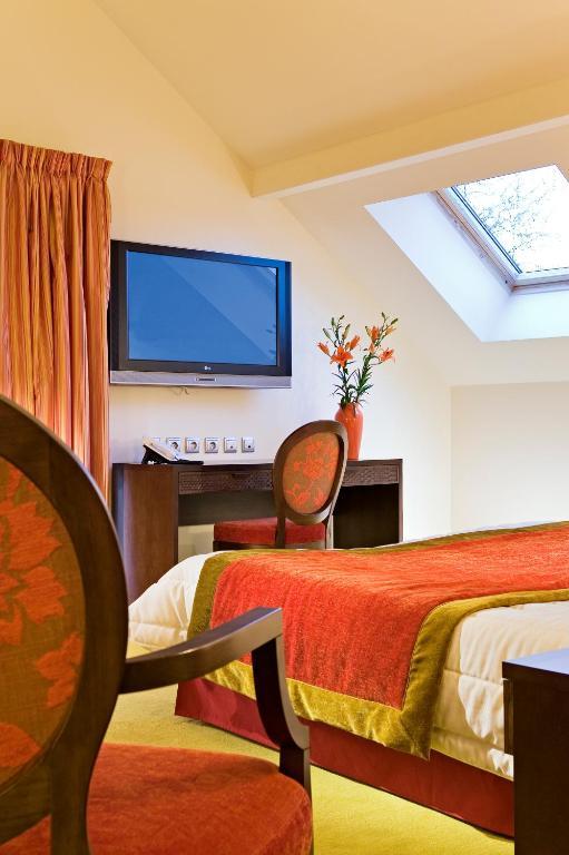 Le Clos Rebillotte Luxeuil-les-Bains Bilik gambar